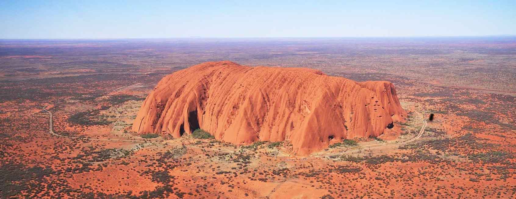 australia outback uluru ayers rock.jpg